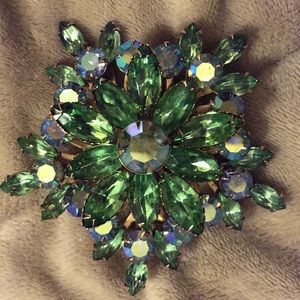 Exquisite vintage rhinestone brooch - huge